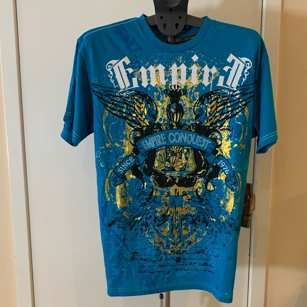 Men’s embellished T-shirt. Size L Foil print